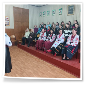 11 грудня 2025 року на цикловій комісії хорових та музично-теоретичних дисциплін відбулася зустріч із Бреславець Галиною Миколаївною, кандидатом мистецтвознавства, деканом факультету музичного мистецтва, доцентом кафедри естрадного та народного співу Харківської державної академії культури.