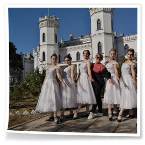 Обласне культурно-мистецьке свято «Осінні барви Білого палацу»