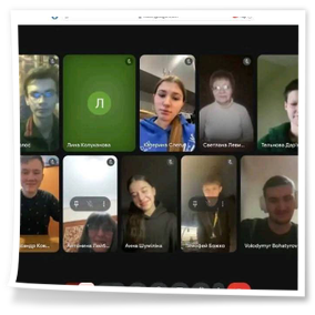 19 листопада 2025 року для здобувачів освіти освітньо-професійної програми «Народне інструментальне мистецтво» Харківського фахового вищого коледжу мистецтв відбулася онлайн зустріч з випускником нашого навчального закладу 2015 року доктором філософії, викладачем кафедри композиції та інструментування ХНУМ імені І.П.Котляревського, композитором та диригентом Володимиром Богатирьовим на тему: «Творчі сходинки кар’єрного зростання».